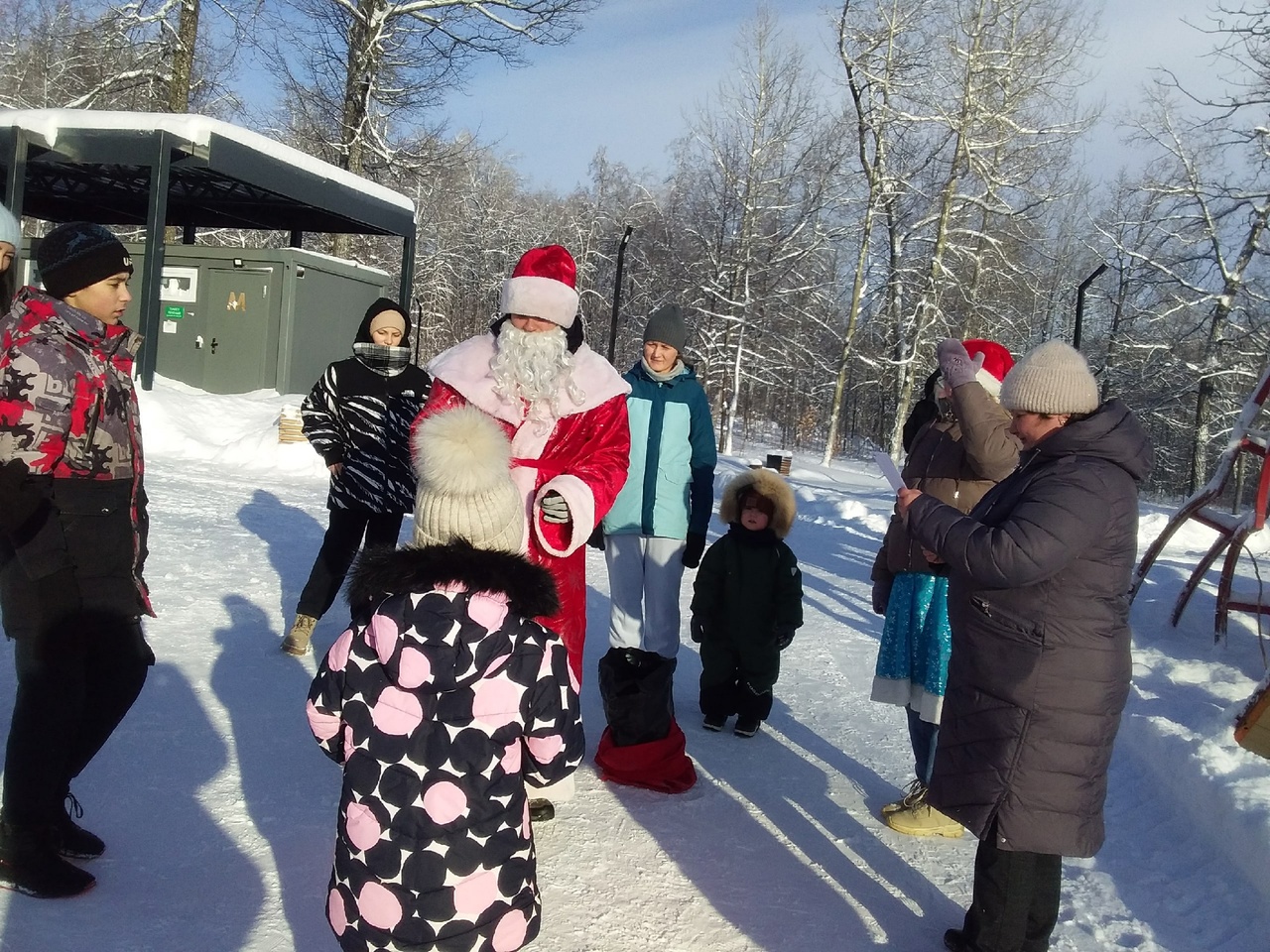 Новогодние игры и развлечения «Новогодние забавы» | 07.01.2023 |  Лениногорск - БезФормата